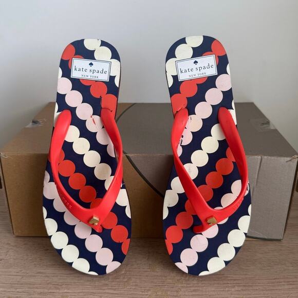 KATE SPADE New York Fifi Navy Orange Polka Dot Women Flip Flops  - SZ 8 - Picture 1 of 10